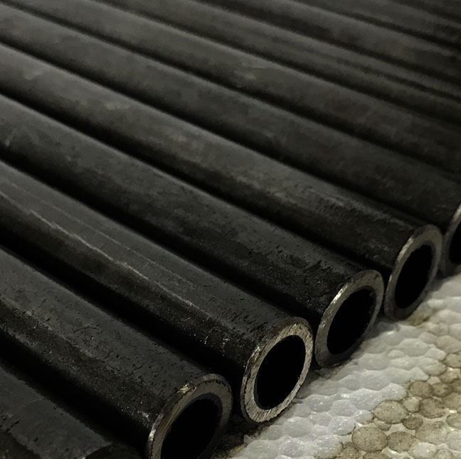 Alloy Steel 4130 Seamless Pipes